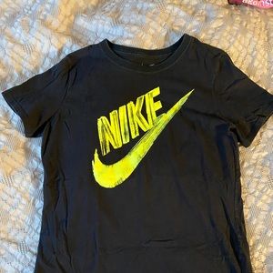 Kids Nike Tee